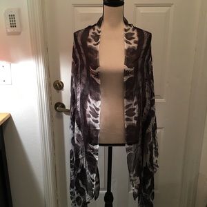 Animal print oblong scarf